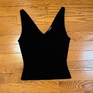 Aritzia Babaton Sculpt Knit V-Neck Tank
